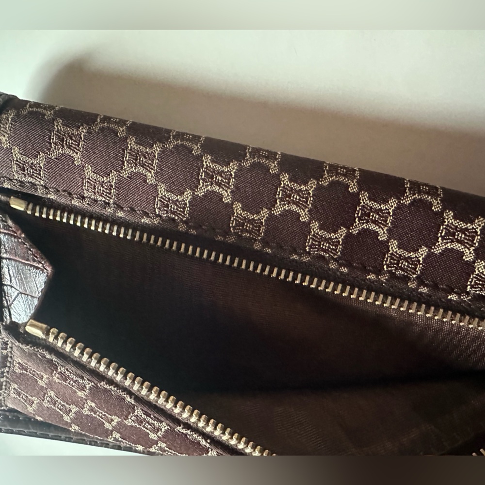 CELINE Vintage Brown Monogram 1990-2000 Macadam-pattern Wallet with Croc Trim - Picture 12 of 14